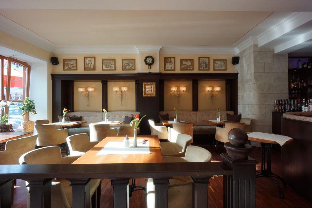 Meiser Altstadt Hotel ディンケルスビュール エクステリア 写真